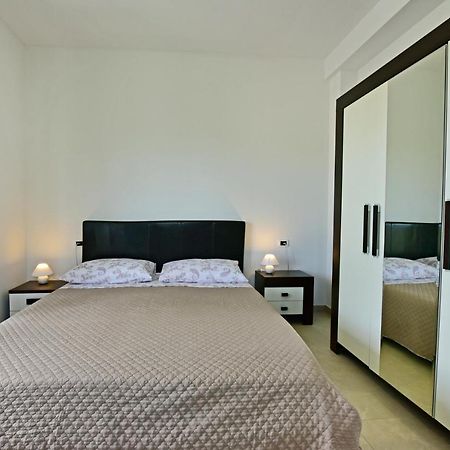 Apartman Melita Porec Exterior photo