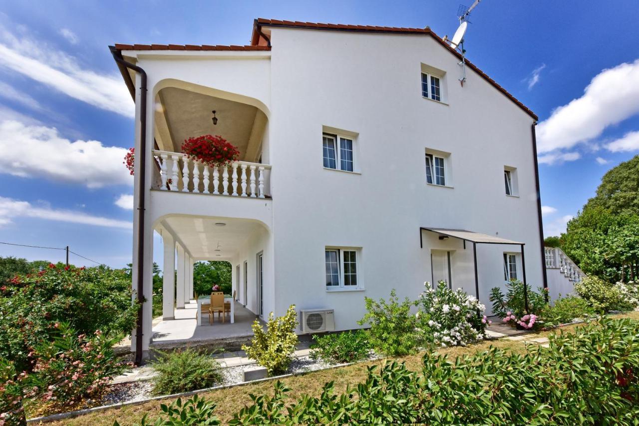 Apartman Melita Porec Exterior photo