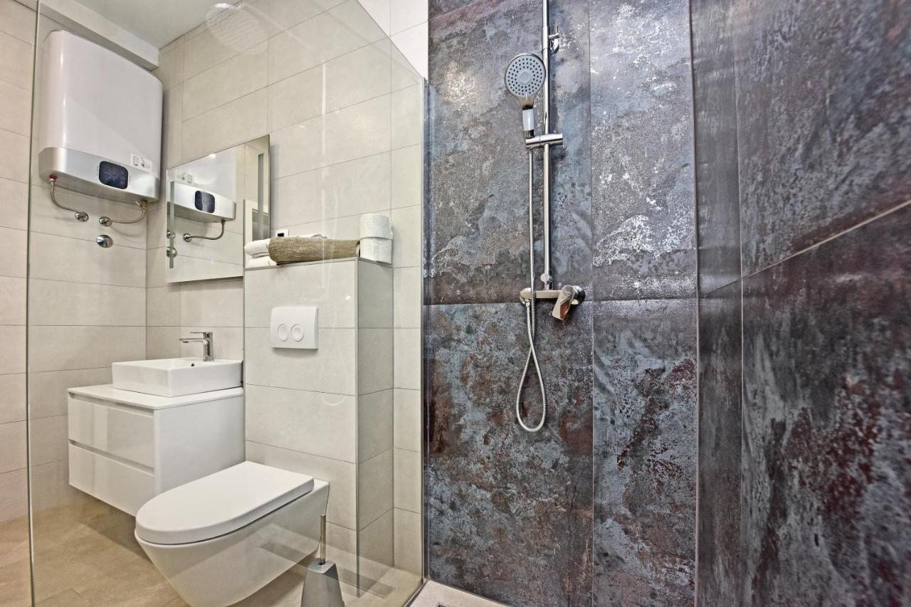 Apartman Melita Porec Exterior photo
